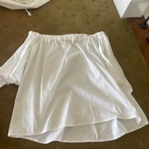 Off shoulder white shirt!!! So cute